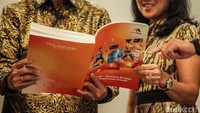 Untuk tahun 2024, Bank Mega melakukan refocusing bussiness strategy seperti fokus peningkatan bisnis kartu kredit hingga transformasi teknologi informasi. 