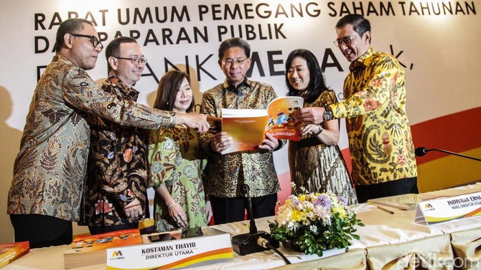 Bank Mega Catatkan Laba Bersih Rp 3,51 T Tahun 2023 PT Bank Mega Tbk (Bank Mega) menggelar rapat umum pemegang saham tahunan (RUPST) di Jakarta. Bank Mega juga memaparkan kinerja tahun buku 2023.