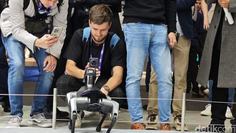 Xiaomi memperlihatkan kecanggihan robot anjing CyberDog 2 di MWC 2024 Barcelona
