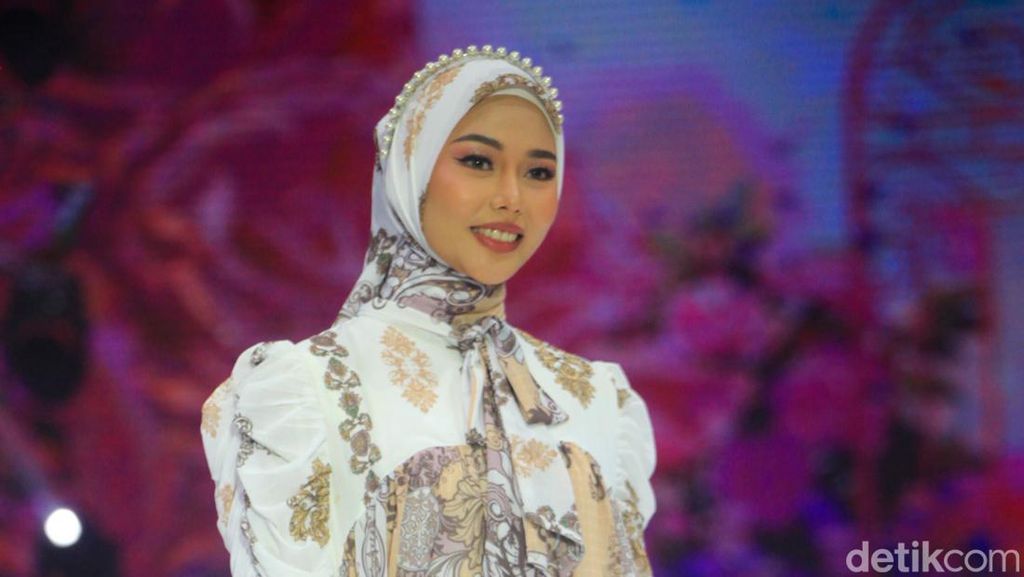 Video: Curhat Dara Arafah Data Pribadinya Disebar Petugas Asuransi