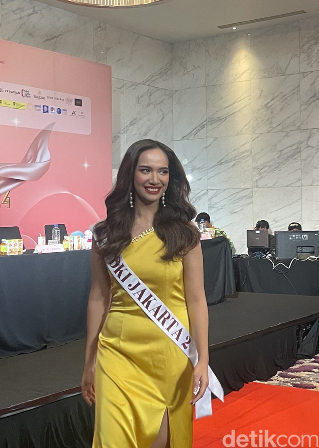 Tahun ini Puteri Indonesia diikuti 42 finalis yang sebagian besar merupakan pilihan juri dari daerah masing-masing dengan sistem audisi. Tapi ada juga pilihan dari masyarakat itu lah kenapa jumlahnya melebihi jumlah provinsi, kata Ketua Dewan Penasehat YPI, Putri Kus Wisnu Wardani. Foto: Rahmi Anjani/Wolipop
