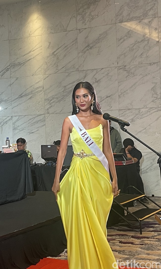 Karena melibatkan voting dari publik, nantinya bakal terpilih top 16 yang mana 13 peserta merupakan pilihan juri dan 3 lainnya dari pemirsa. Lalu dilanjutkan dengan Top 6 yang mana 5 pilihan juri dan 1 pilihan pemirsa. Foto: Rahmi Anjani/Wolipop