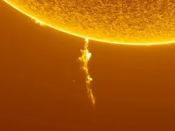 Foto Letusan Matahari Menjulur Diabadikan Astrofotografer