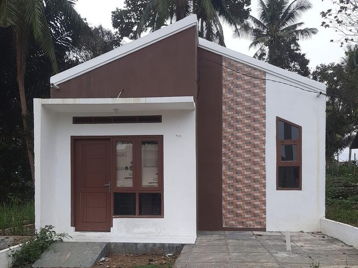 Tampilan depan rumah di Green House Sukadana Ham