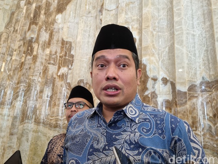 Anggota Badan Pelaksana BPKH Harry Alexander usai acara Sosialisasi Haji BPKH-BPD DIY Syariah di Yogyakarta, Jumat (1/3/2024).