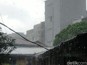 Prakiraan Cuaca Kota Bandung Senin, 3 Maret 2025: Hujan Ringan