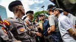 Jalan Gatot Subroto Ditutup Imbas Demo Depan DPR