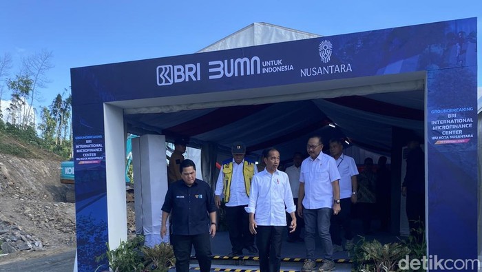 Jokowi meresmikan dua entitas Himbara di IKN.