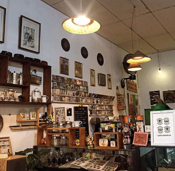 5 Kafe Bertema Vintage di Bogor yang Cocok Untuk Hangout