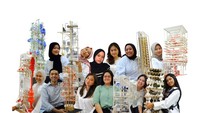 Karya mahasiswa FTUI yang dipamerkan, antara lain Carbon Tower oleh Aisyah Az Zahra, Go(l)d Damn! oleh Alya Widha, Grow Up! oleh Arilatania Fanesa, Teraverti oleh Dendang Belantara, Tarzoo oleh Dzikra Alfiati, Tirta Sajege oleh Felicia Felim, Hemo;sync oleh Koming Sawitri, U-Tuber oleh Ladifta Arindra Chandra, Ume Naje oleh M Arief Kurniawan, Cleanse oleh Nadhira Dwiathayya, Modumosa oleh Nisrina Ismu, dan Waste Respiratory oleh Shinta Annisa. Foto: (Dok Fakultas Teknik UI)