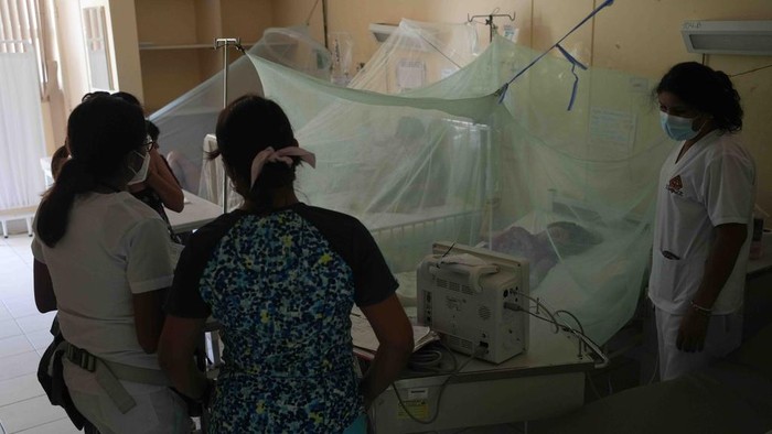 Peru mengalami keadaan darurat kesehatan karena wabah demam berdarah. Peringatan itu disampaikan langsung oleh Perdana Menteri Peru Alberto Otarola.