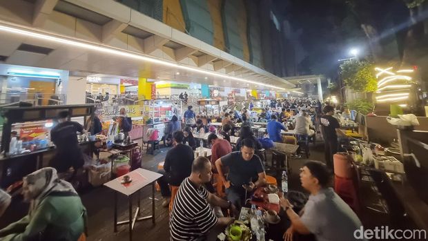 Kedai Hasrat Blok M Square