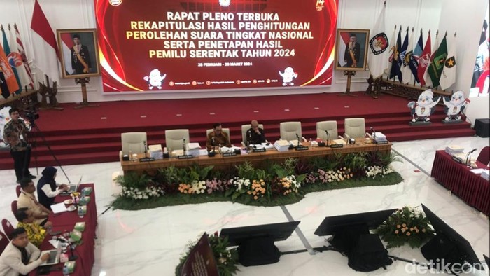 KPU gelar rekapitulasi nasional hari ke-3.(Anggi/detikcom) KPU gelar rekapitulasi nasional hari ke-3.(Anggi/detikcom)