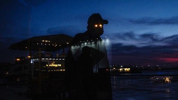 Hiii seperti ada hantu yang memantau. Foto: Boredpanda/Serkan Tekin