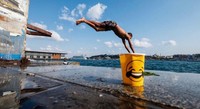 Kumpulan Foto seni jalanan timing pas