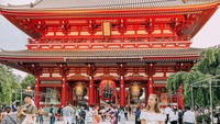 Pada tahun 2018, Hieke liburan ke Jepang. Salah satu tempat yang dia kunjungi adalah Kuil Sensoji di Asakusa.