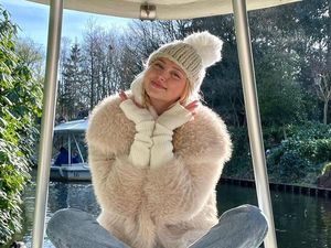 Liburannya Model Playboy Hieke Konings, yang Ngaku Dicium Leonardo DiCaprio