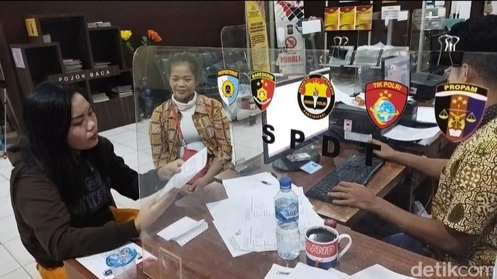 Luki melaporkan kejadian pengeroyokan yang dialaminya ke polisi.