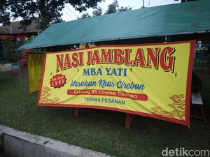 Nikmatnya Nasi Jamblang Mba Yati di Cirebon