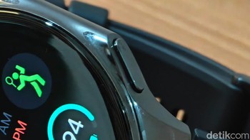 Sementara kanan bawah terdapat tombol yang bisa dikostomisasi fungsinya.  Foto: Adi Fida Rahman/detikINET