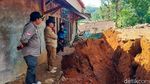 Melihat Dahsyatnya Pergerakan Tanah di Pelosok Bandung Barat