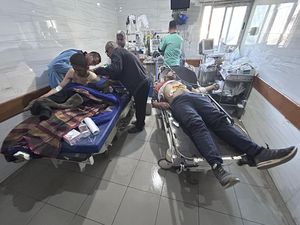 Dokter AS Ungkap Kondisi Ngeri di Gaza, Pasien di RS Terlantar-Banyak yang Kelaparan