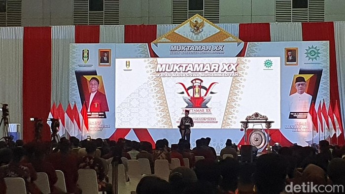 Presiden Jokowi saat pembukaan Muktamar IMM XX.