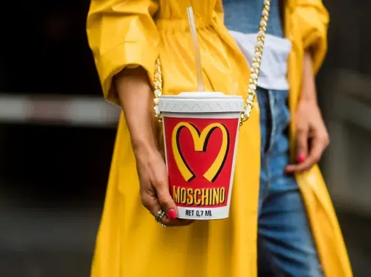 10 Produk Fesyen Ini Bertemakan Makanan, Tomat hingga Tacos