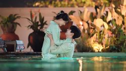 5 Momen Cinta Kim Ji Won & Kim Soo Hyun sebelum Dunia Jungkir Balik 5 Momen Cinta Kim Ji Won & Kim Soo Hyun sebelum Dunia Jungkir Balik