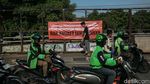 Spanduk Dukungan Hak Angket DPR Bertebaran di Jakarta