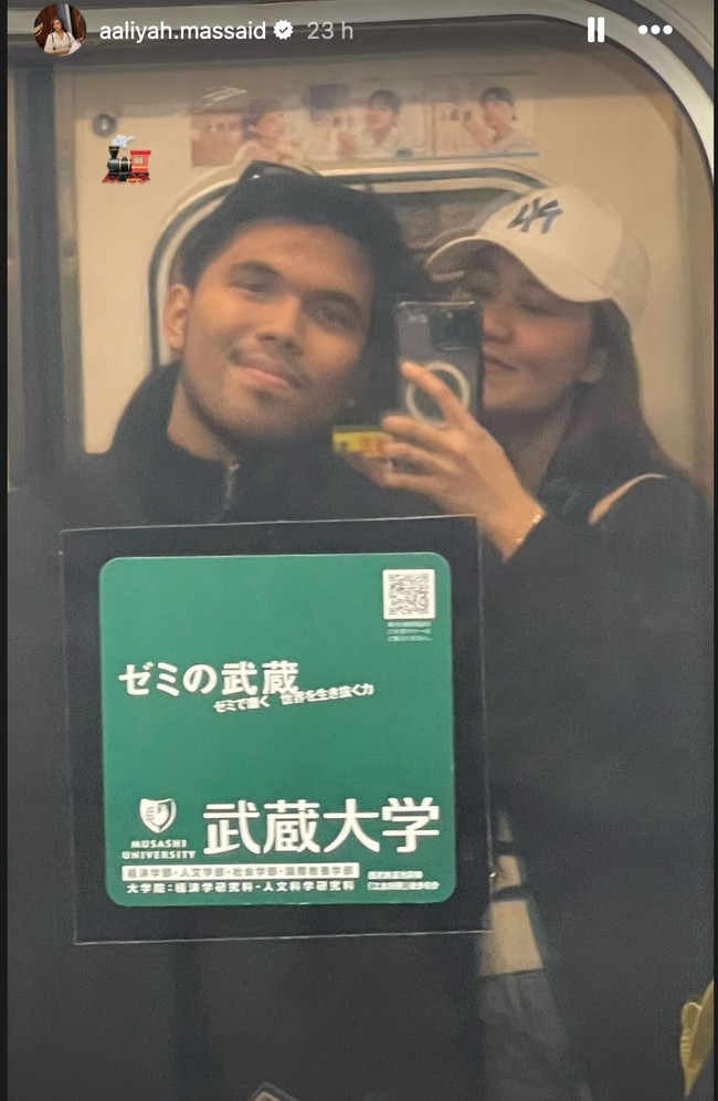 Thariq dan Aaliyah kini juga sudah tak ragu lagi memamerkan momen kebersamaan mereka. Selalu nempel, keduanya seolah tak terpisahkan. Foto: Instagram/@thariqhalilintar/@aaliyah.massaid