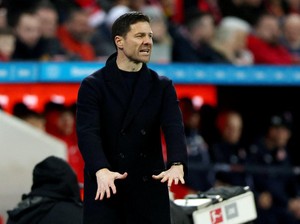 Alonso Calon Kuat Pengganti Klopp, Benitez: Jangan Terbuai Medsos