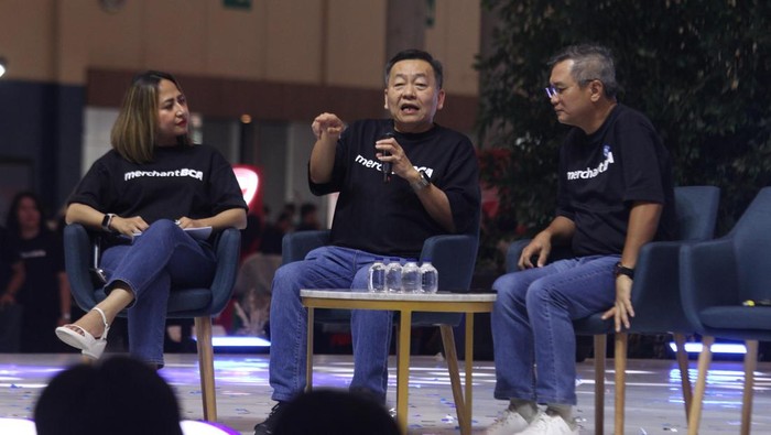 Dukung UMKM, BCA Hadirkan Aplikasi Khusus Pelaku Usaha BCA meluncurkan aplikasi Merchant BCA. Aplikasi ini didesain sebagai solusi terdepan yang dirancang untuk memberdayakan bisnis dari berbagai skala, termasuk UMKM.