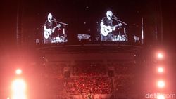Ed Sheeran Sukses Hentak Jakarta!