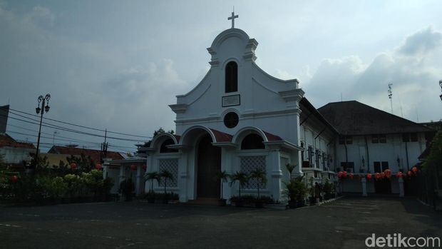 Gereja Katolik Santo Yusuf
