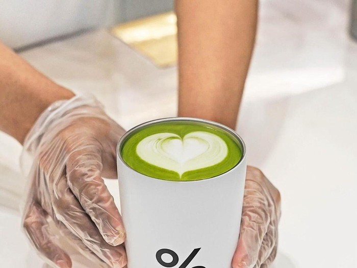 Kafe dengan menu matcha tereenak