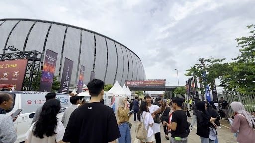 Konser Ed Sheeran di JIS