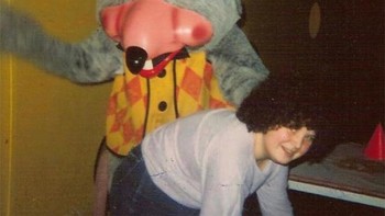 Waduh badut tikusnya begini. Foto: sadanduseless