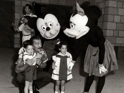 Potret Badut Anak-anak yang Menyeramkan Bikin Takut