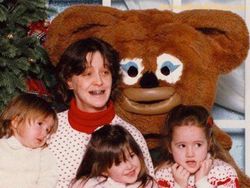 Potret Badut Anak-anak yang Menyeramkan Bikin Takut