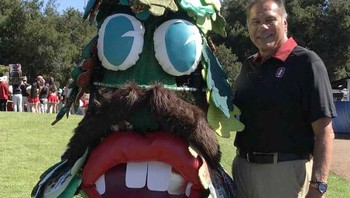 Badut pohon natal? Foto: sadanduseless