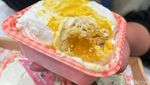 Antre Panjang! Begini Suasana di Gerai Cold Milk Bun Viral di GI