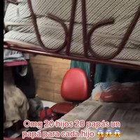 Berbagai bantuan yang diberikan sayangnya belum bisa menutup kebutuhan mereka. Martha dan ke-19 anaknya kini masih tinggal dengan kurang nyaman di sebuah rumah dengan tiga kamar kecil. Dikatakan bahwa anak-anak yang besar tidur di sofa dan yang lainnya di tempat tidur.  Foto: TikTok @gegita_flores503