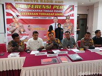 Motif Bully Remaja Wanita Viral di Batam: Saling Ejek-Pacar Pelaku Diganggu