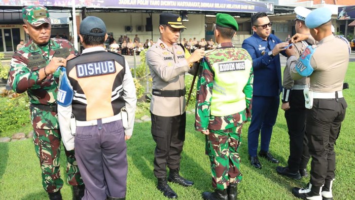 Polres Mojokerto Kota Sasar 8 Pelanggaran di Operasi Keselamatan 2024