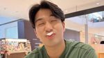 Pose Keren Victor Agustino Masterchef Saat Kulineran dan Masak