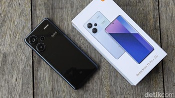 Redmi Note 13 Pro Plus 5G mulai tersedia 1 Maret 2024 di toko online dan offline. Harganya sebagai berikut: Rp 5.999.000 Foto: Adi Fida Rahman/detikINET