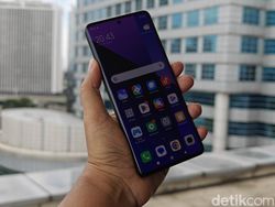 Unboxing Redmi Note 13 Pro Plus 5G: HP Xiaomi Rp 6 Juta Rasa Flagship