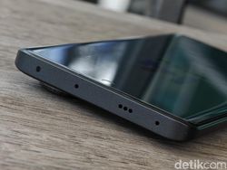 Unboxing Redmi Note 13 Pro Plus 5G: HP Xiaomi Rp 6 Juta Rasa Flagship