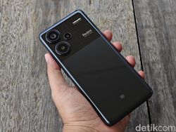 Unboxing Redmi Note 13 Pro Plus 5G: HP Xiaomi Rp 6 Juta Rasa Flagship